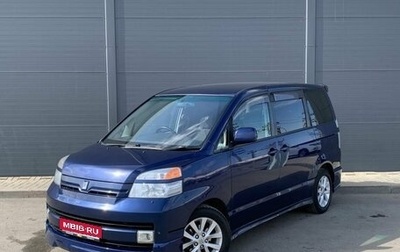 Toyota Voxy II, 2001 год, 860 000 рублей, 1 фотография