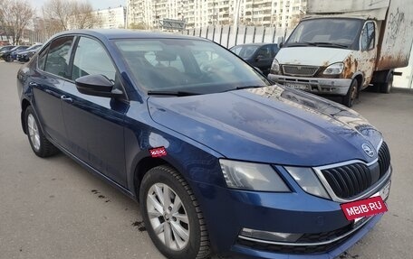 Skoda Octavia, 2017 год, 1 550 000 рублей, 2 фотография