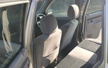 Mazda Demio III (DE), 2001 год, 232 000 рублей, 17 фотография