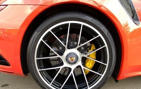 Porsche 911, 2017 год, 14 950 000 рублей, 31 фотография