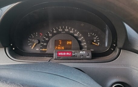 Mercedes-Benz Vito, 2004 год, 870 000 рублей, 11 фотография