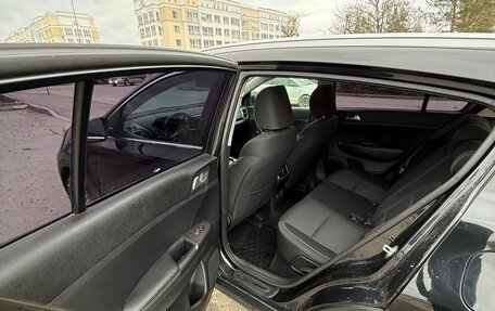 KIA Sportage IV рестайлинг, 2020 год, 2 350 000 рублей, 15 фотография