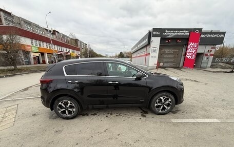 KIA Sportage IV рестайлинг, 2020 год, 2 350 000 рублей, 3 фотография
