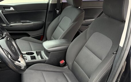 KIA Sportage IV рестайлинг, 2020 год, 2 350 000 рублей, 21 фотография