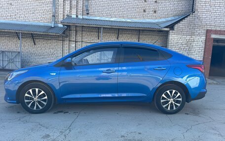 Hyundai Solaris II рестайлинг, 2021 год, 1 610 000 рублей, 7 фотография