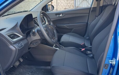 Hyundai Solaris II рестайлинг, 2021 год, 1 610 000 рублей, 23 фотография