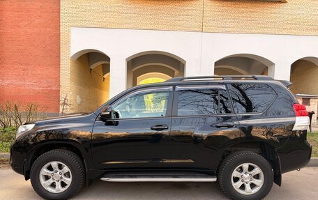 Toyota Land Cruiser Prado 150 рестайлинг 2, 2013 год, 3 200 000 рублей, 5 фотография