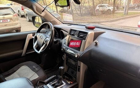 Toyota Land Cruiser Prado 150 рестайлинг 2, 2013 год, 3 200 000 рублей, 6 фотография