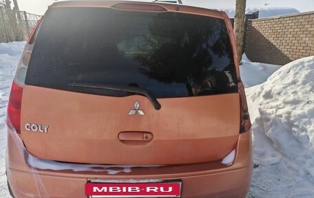 Mitsubishi Colt VI рестайлинг, 2005 год, 97 000 рублей, 2 фотография