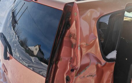 Mitsubishi Colt VI рестайлинг, 2005 год, 97 000 рублей, 7 фотография