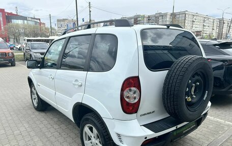 Chevrolet Niva I рестайлинг, 2017 год, 834 000 рублей, 6 фотография