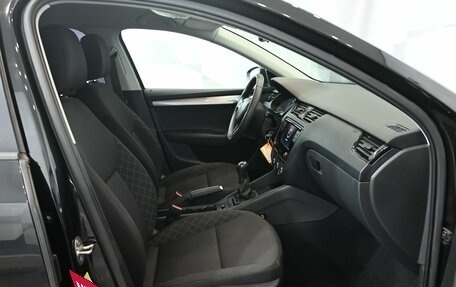 Skoda Octavia, 2018 год, 1 740 000 рублей, 11 фотография