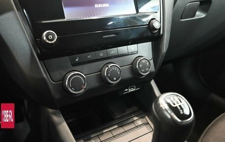 Skoda Octavia, 2018 год, 1 740 000 рублей, 15 фотография