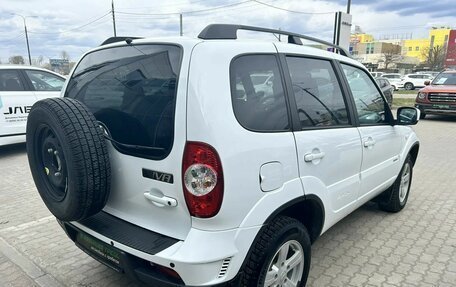 Chevrolet Niva I рестайлинг, 2017 год, 834 000 рублей, 8 фотография