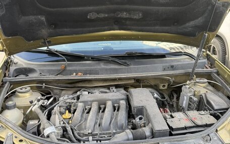 Renault Sandero II рестайлинг, 2015 год, 920 000 рублей, 11 фотография