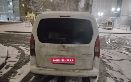 Peugeot Partner II рестайлинг 2, 2012 год, 700 000 рублей, 2 фотография