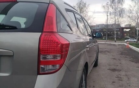 KIA cee'd I рестайлинг, 2011 год, 730 000 рублей, 2 фотография