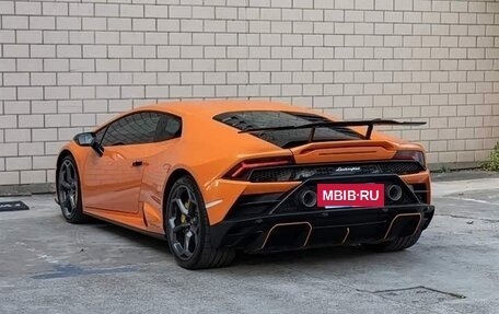 Lamborghini Huracán, 2023 год, 22 783 000 рублей, 6 фотография