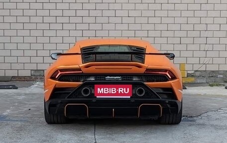 Lamborghini Huracán, 2023 год, 22 783 000 рублей, 5 фотография