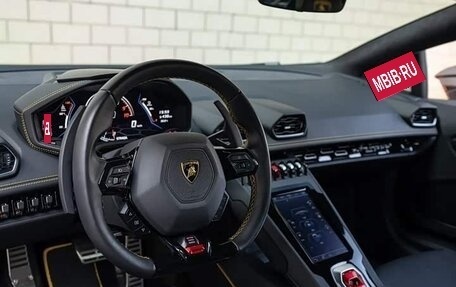 Lamborghini Huracán, 2023 год, 22 783 000 рублей, 9 фотография