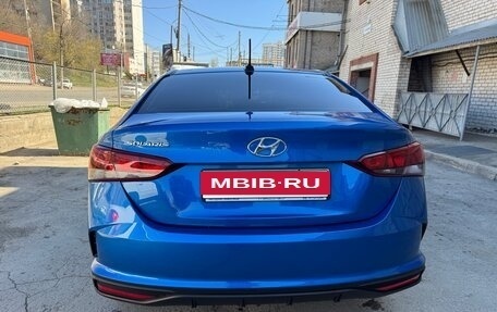 Hyundai Solaris II рестайлинг, 2021 год, 1 610 000 рублей, 5 фотография