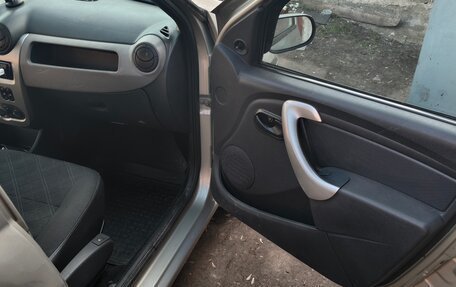 Renault Logan I, 2010 год, 270 000 рублей, 13 фотография