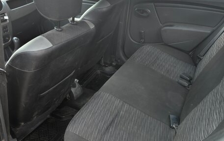 Renault Logan I, 2010 год, 270 000 рублей, 10 фотография