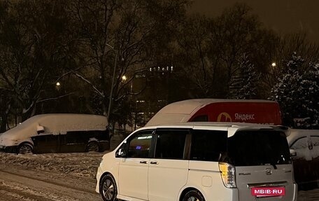 Honda Stepwgn IV, 2012 год, 1 050 000 рублей, 3 фотография