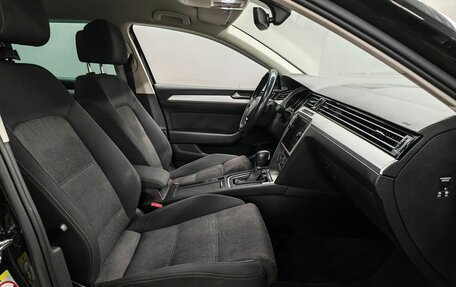 Volkswagen Passat B8 рестайлинг, 2019 год, 2 100 000 рублей, 9 фотография