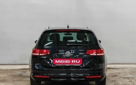 Volkswagen Passat B8 рестайлинг, 2019 год, 2 100 000 рублей, 6 фотография
