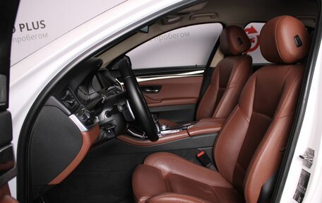 BMW 5 серия, 2015 год, 2 400 000 рублей, 8 фотография