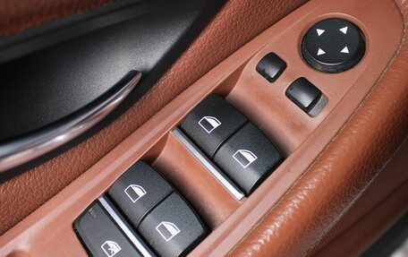 BMW 5 серия, 2015 год, 2 400 000 рублей, 16 фотография