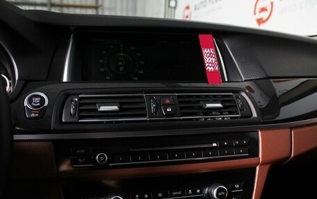 BMW 5 серия, 2015 год, 2 400 000 рублей, 10 фотография