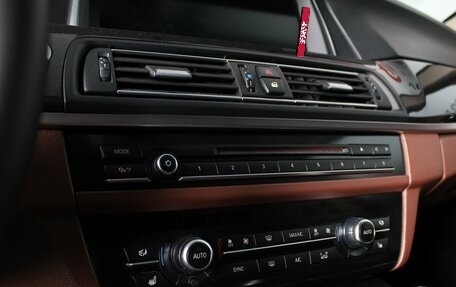 BMW 5 серия, 2015 год, 2 400 000 рублей, 20 фотография