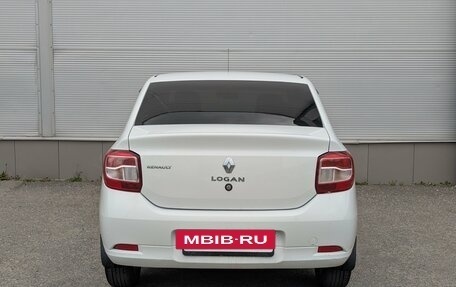 Renault Logan II, 2016 год, 737 000 рублей, 4 фотография