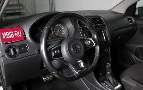 Volkswagen Polo VI (EU Market), 2018 год, 1 170 000 рублей, 7 фотография