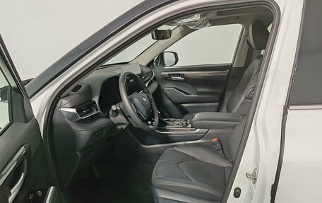 Toyota Highlander, 2026 год, 6 390 000 рублей, 15 фотография