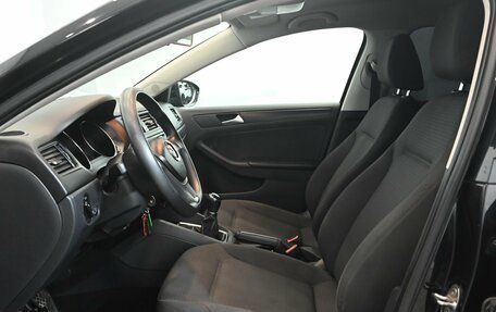 Volkswagen Jetta VI, 2015 год, 950 000 рублей, 10 фотография