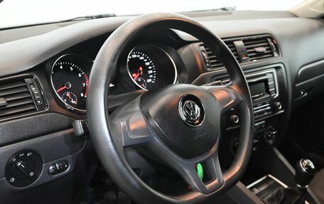 Volkswagen Jetta VI, 2015 год, 950 000 рублей, 13 фотография