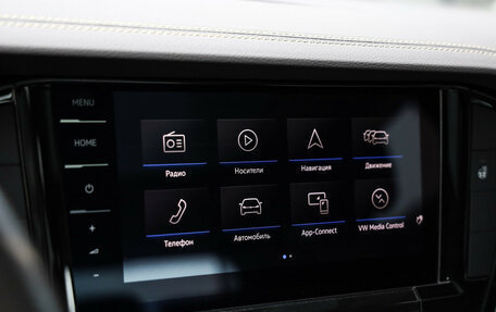 Volkswagen Touareg III, 2018 год, 4 899 000 рублей, 17 фотография