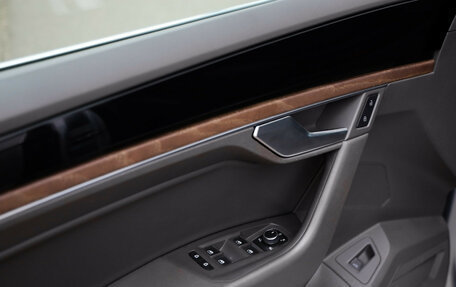 Volkswagen Touareg III, 2018 год, 4 899 000 рублей, 25 фотография