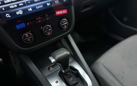 Volkswagen Jetta VI, 2008 год, 630 000 рублей, 11 фотография