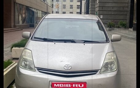 Toyota Prius, 2006 год, 500 000 рублей, 1 фотография