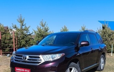 Toyota Highlander III, 2011 год, 2 190 000 рублей, 1 фотография