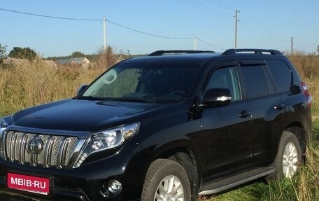 Toyota Land Cruiser Prado 150 рестайлинг 2, 2016 год, 4 100 000 рублей, 1 фотография