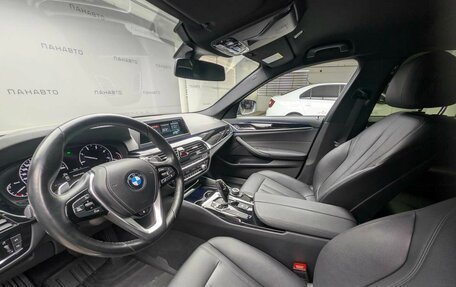 BMW 5 серия, 2019 год, 3 625 000 рублей, 9 фотография