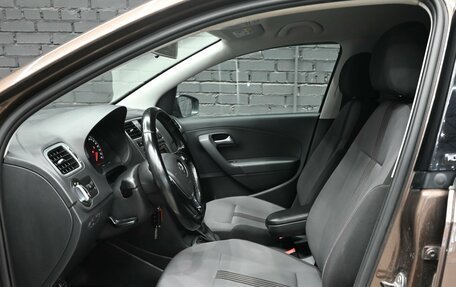 Volkswagen Polo VI (EU Market), 2017 год, 1 300 000 рублей, 10 фотография