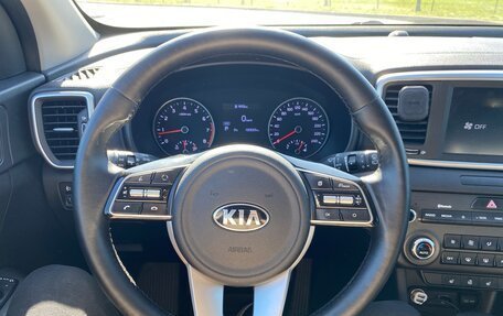 KIA Sportage IV рестайлинг, 2020 год, 2 490 000 рублей, 25 фотография