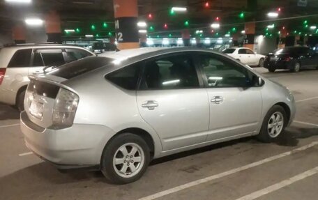 Toyota Prius, 2006 год, 500 000 рублей, 3 фотография