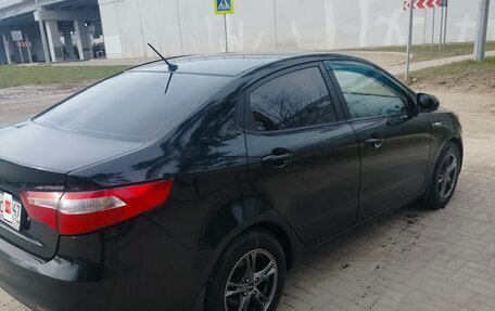 KIA Rio III рестайлинг, 2014 год, 650 000 рублей, 4 фотография